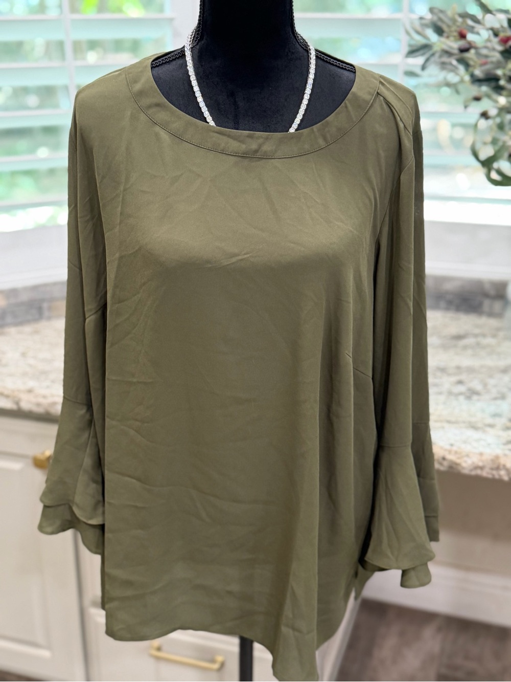 Joan Rivers Olive Green Flowing Tunic Top